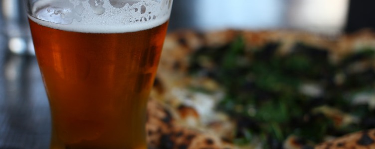 Sąd: Piwa nie wolno dostarczać z pizzą